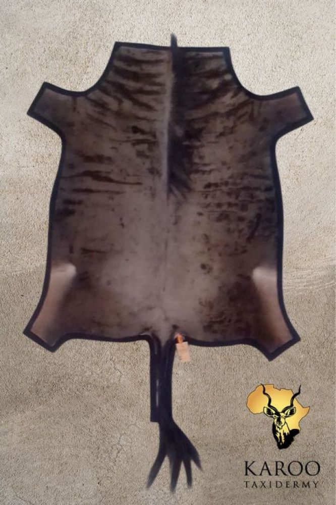 Blue Wildebeest Flat Skin With Non-Slip Felt