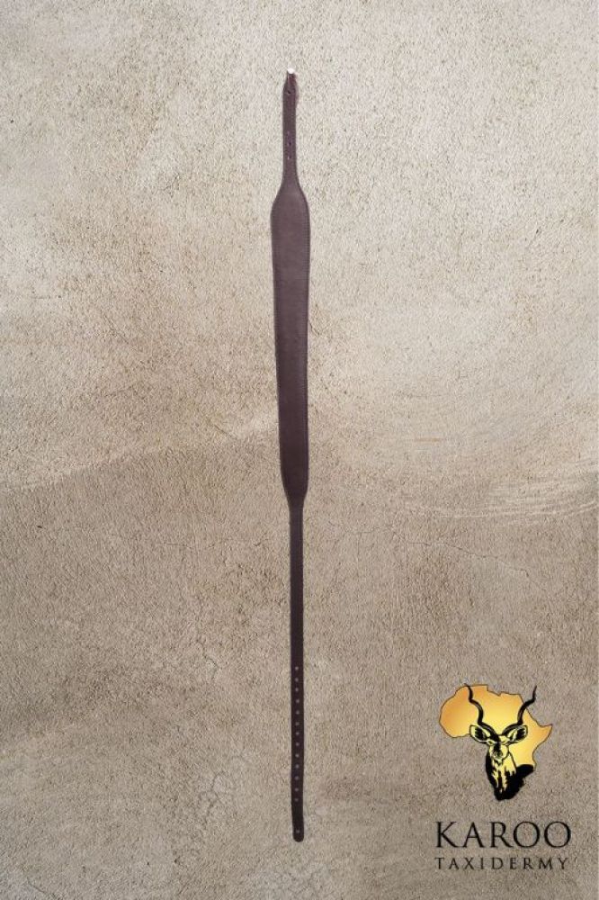 Cape Buffalo leather rifle strap in colour: nicotine