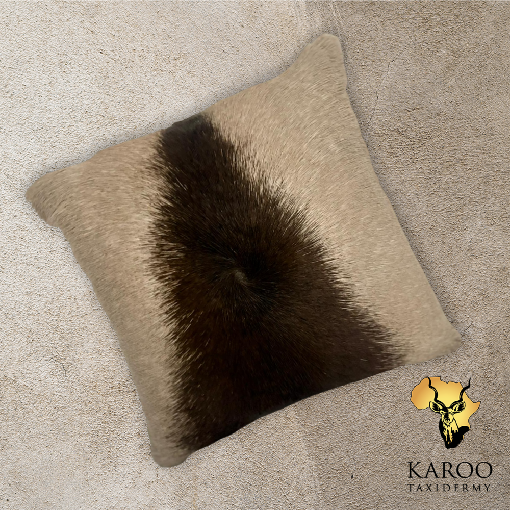 Gemsbok-Hide Scatter Cushion &ndash; Dorsal Pattern 40cm x 40cm
